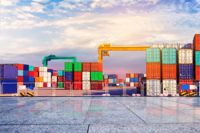 Giá container toàn cầu dự kiến tiếp tục tăng mạnh