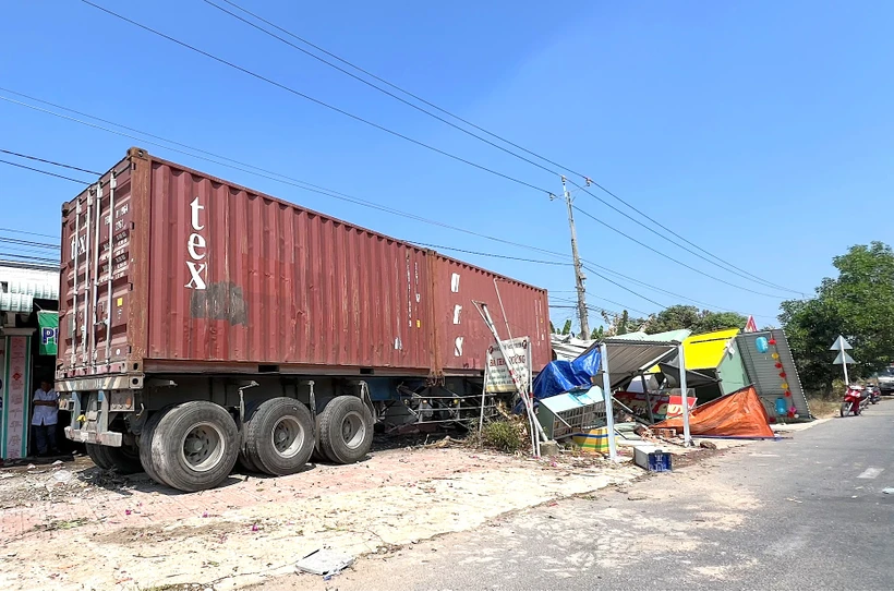Cách khắc phục container cong vênh – lệch cửa – méo khung hiệu quả