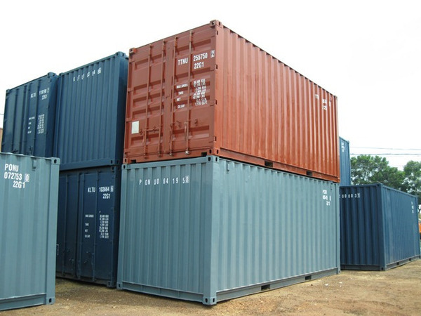 Container bị ngập nước – xử lý thế nào để không hỏng hàng?